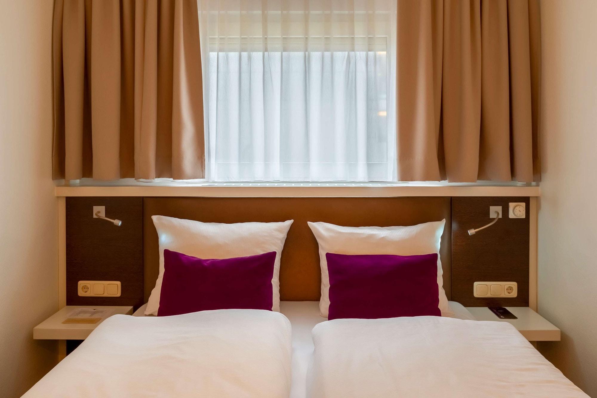 Rilano 24/7 Hotel Muenchen Bagian luar foto